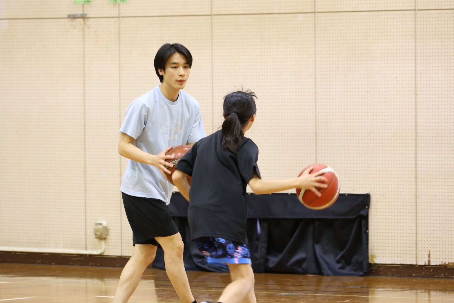 井手コーチ